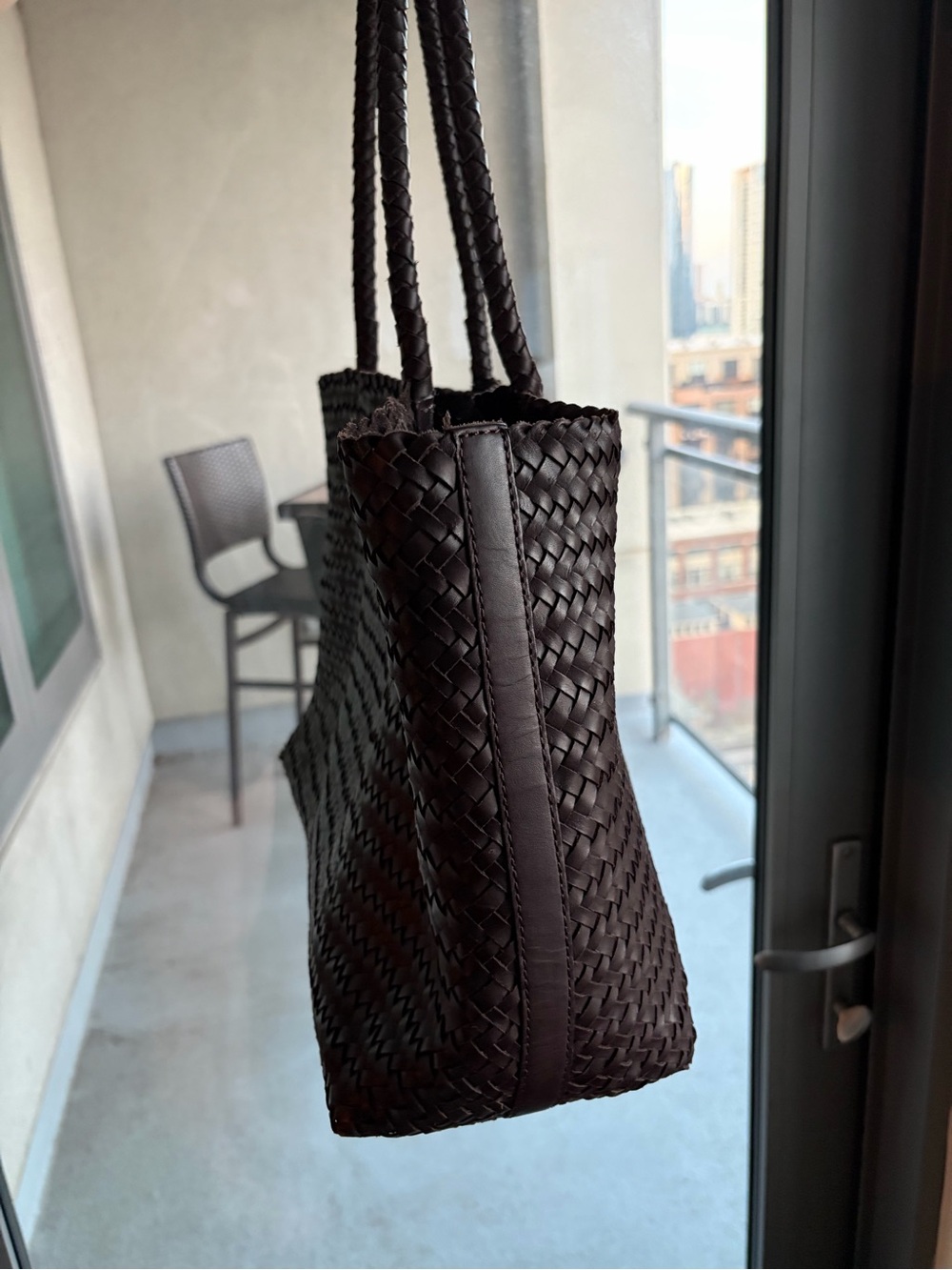Madewell Signature Woven Tote - Picture 7 of 8